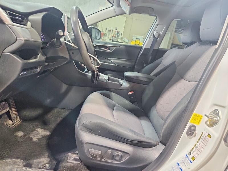 2019 TOYOTA RAV 4 7