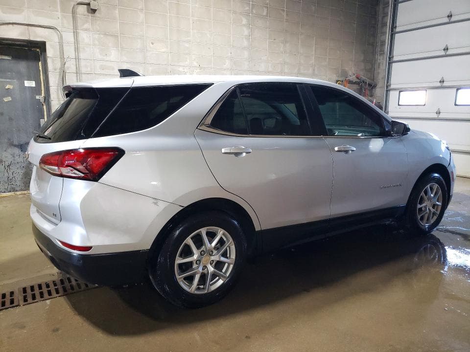 2022 CHEVROLET EQUINOX LT 3