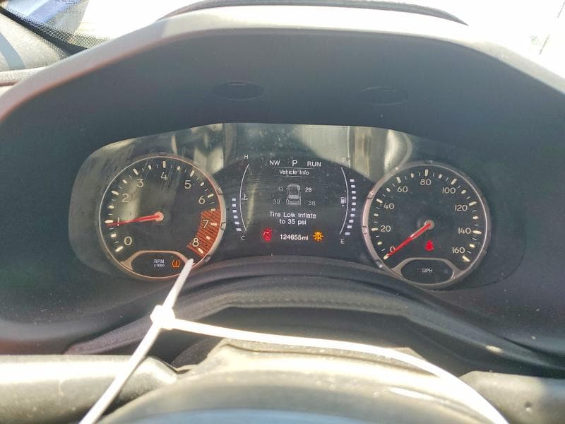 2019 JEEP RENEGADE LATITUDE 9