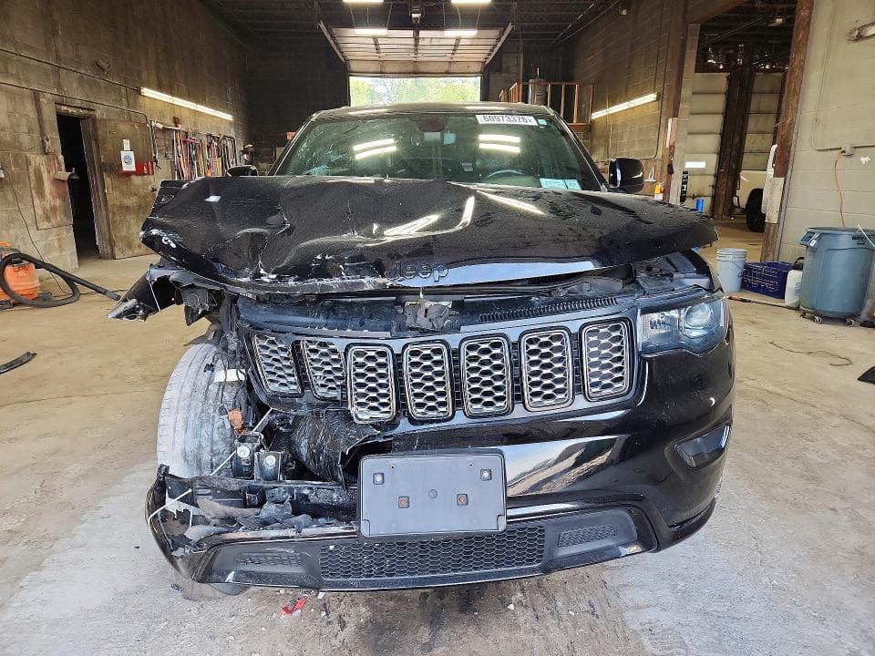 2018 JEEP GRAND CHEROKEE LAREDO 5