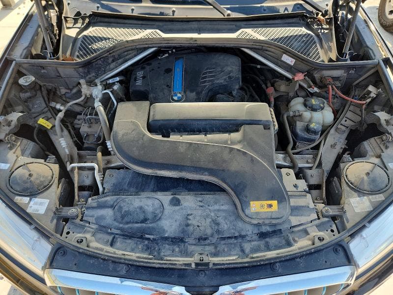 2018 BMW X5 XDR40E 12