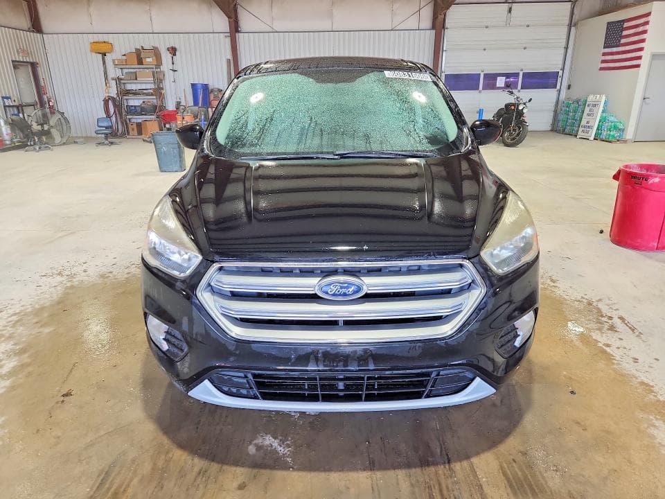 2017 FORD ESCAPE SE 5