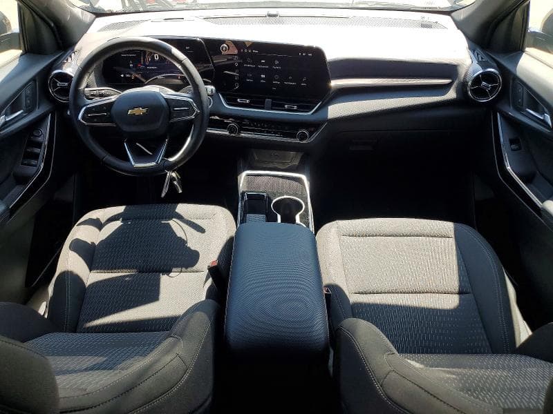 2025 CHEVROLET EQUINOX LT 8