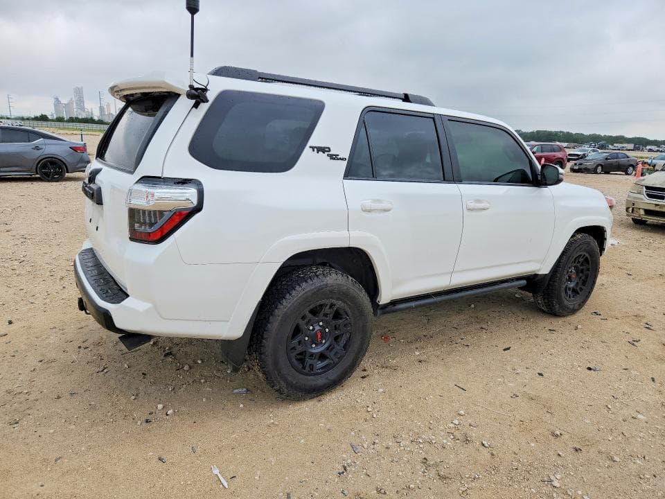2023 TOYOTA 4RUNNER TRD OFF-ROAD PREMIUM 3