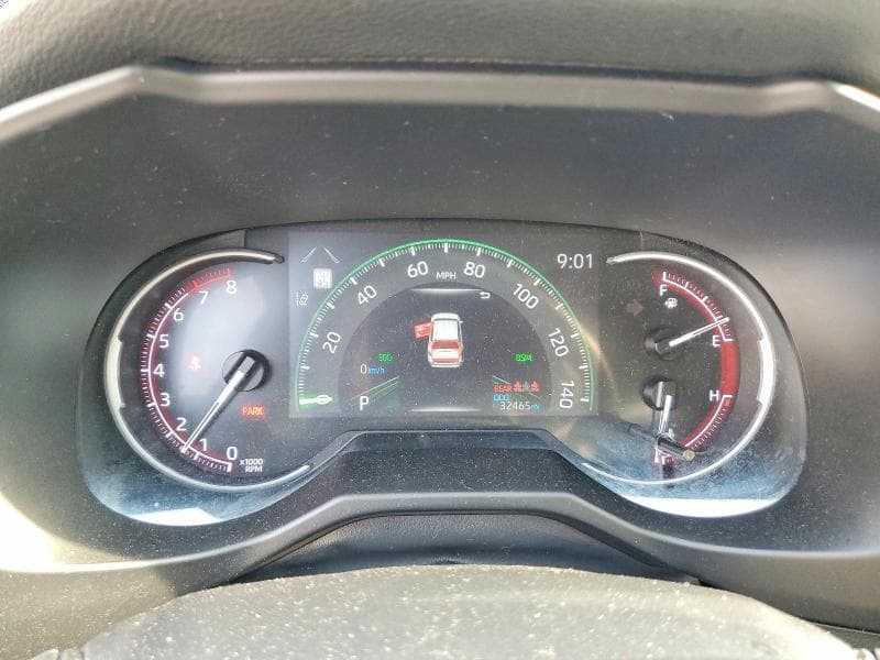2024 TOYOTA RAV4 LE 9