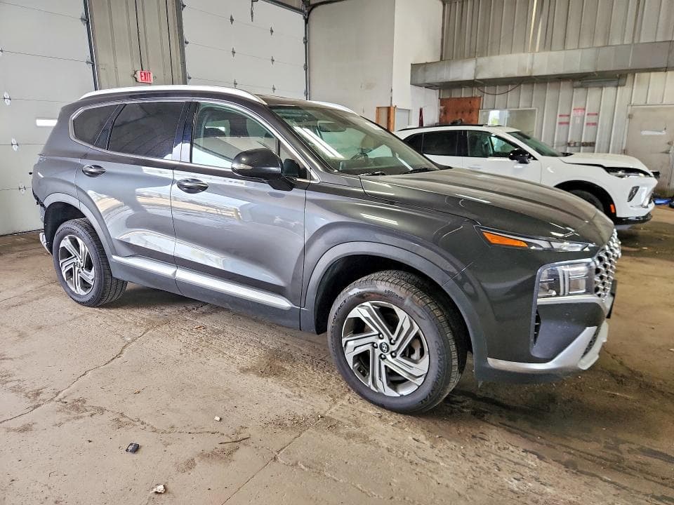 2022 HYUNDAI SANTA FE SEL 4