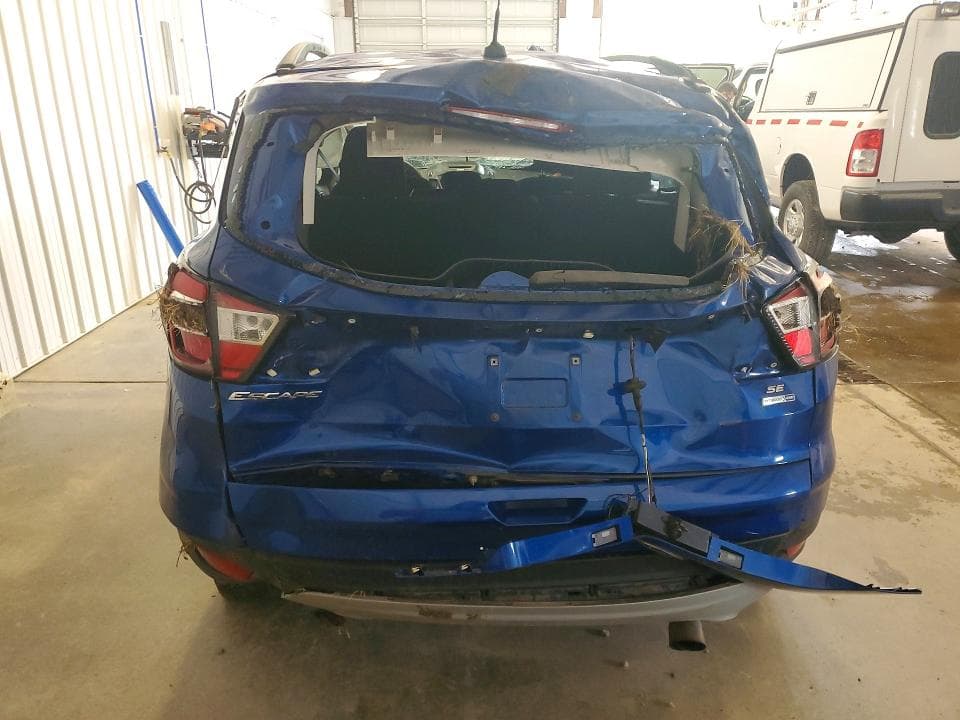 2017 FORD ESCAPE SE 6