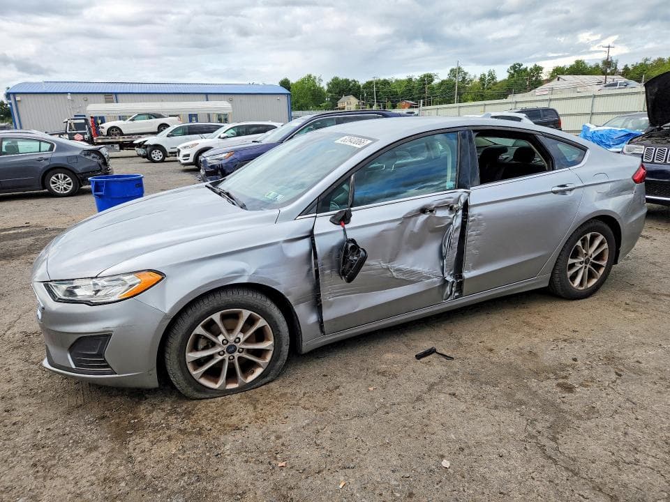 2020 FORD FUSION SE - 1