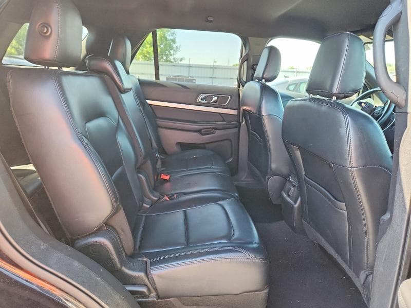 2019 FORD EXPLORER XLT 11