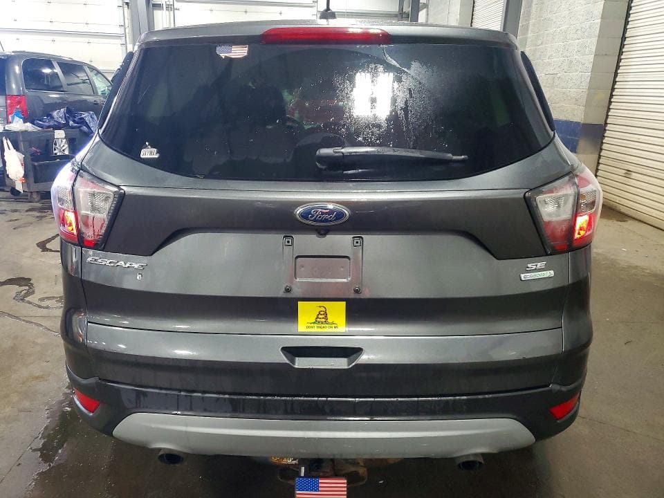 2017 FORD ESCAPE SE 6