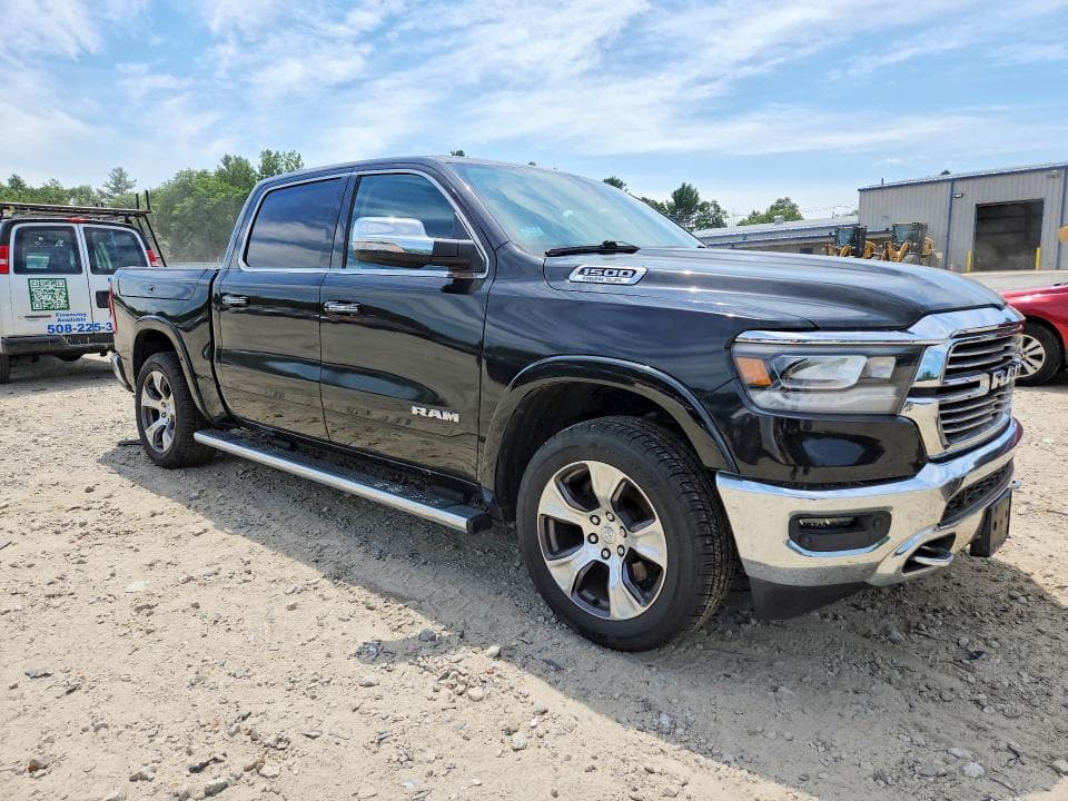 2019 RAM 1500 LARAMIE 4