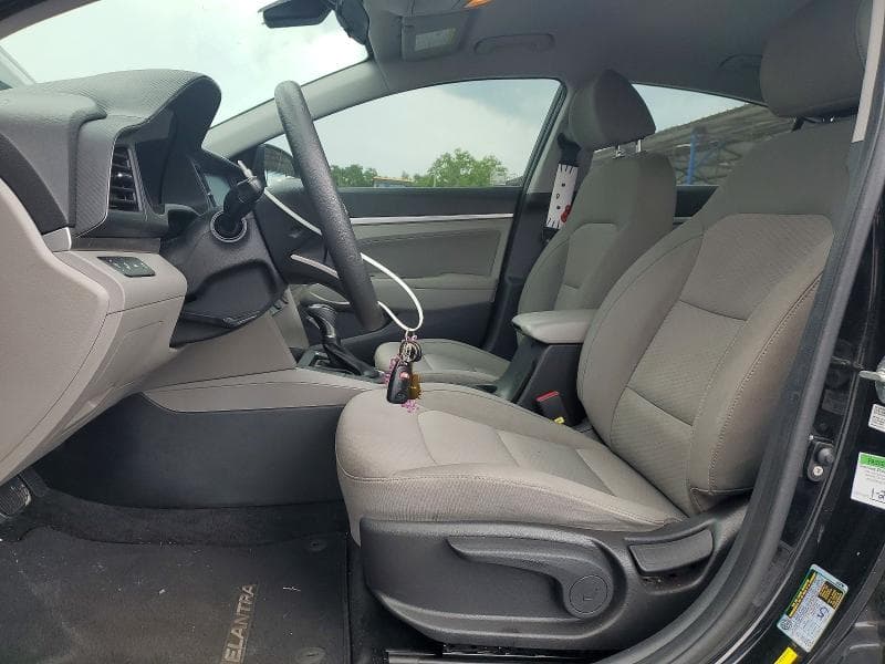 2019 HYUNDAI ELANTRA SEL 7