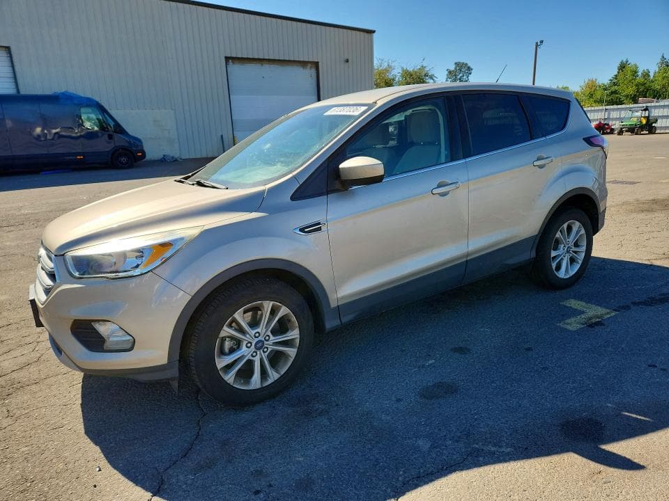 2017 FORD ESCAPE SE - 1