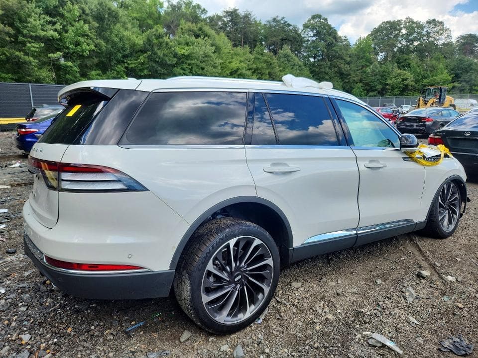 2021 LINCOLN AVIATOR RESERVE 3