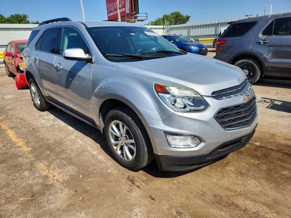 2017 CHEVROLET EQUINOX LT 4