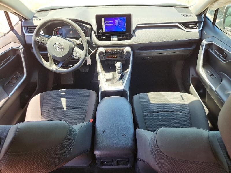 2025 TOYOTA RAV4 LE 8