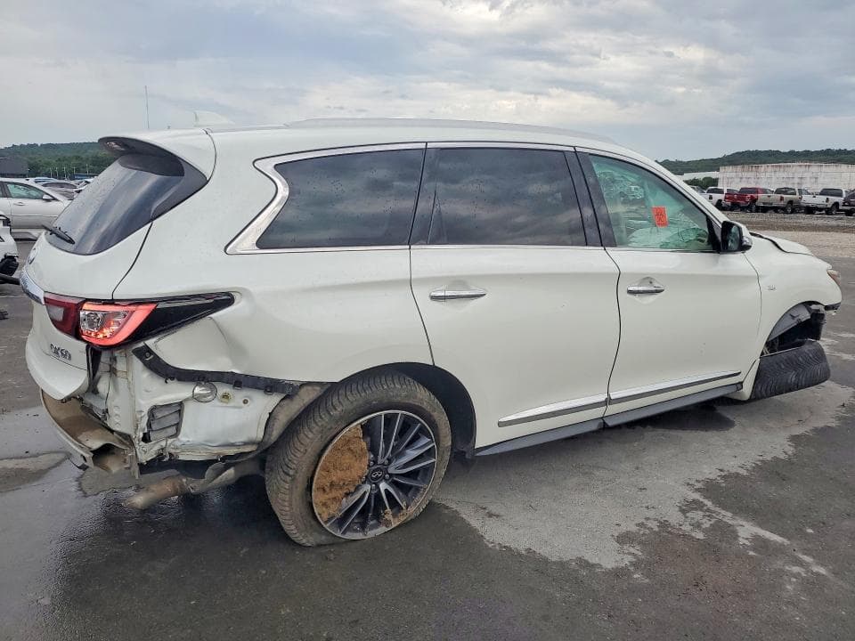 2018 INFINITI QX60 BASE 3