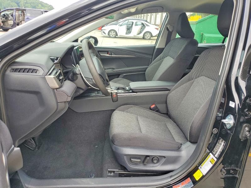 2026 TOYOTA CAMRY LE 7