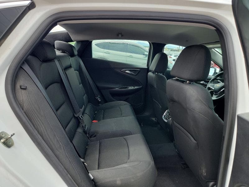 2017 CHEVROLET MALIBU LT 10