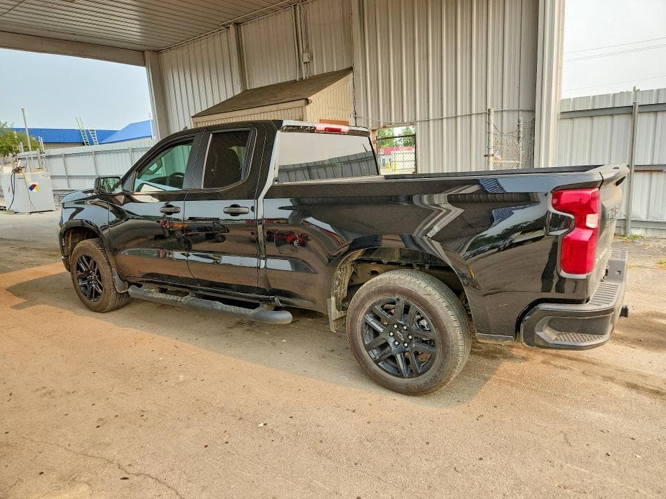2025 CHEVROLET SILVERADO K1500 CUSTOM 2