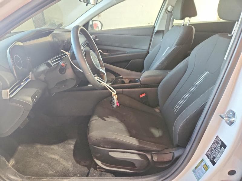 2025 HYUNDAI ELANTRA SEL 7