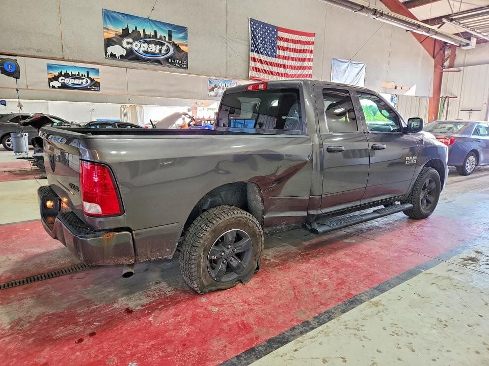 2017 RAM 1500 ST 3
