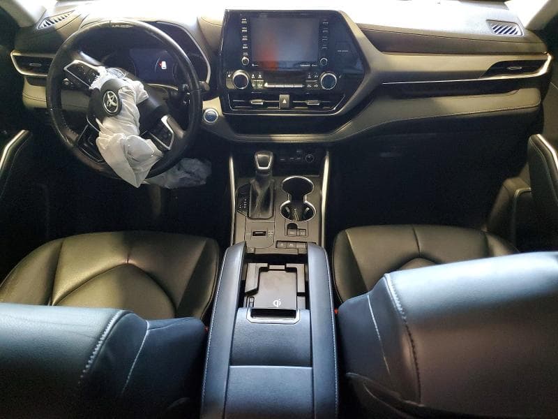 2020 TOYOTA HIGHLANDER HYBRID XLE 8