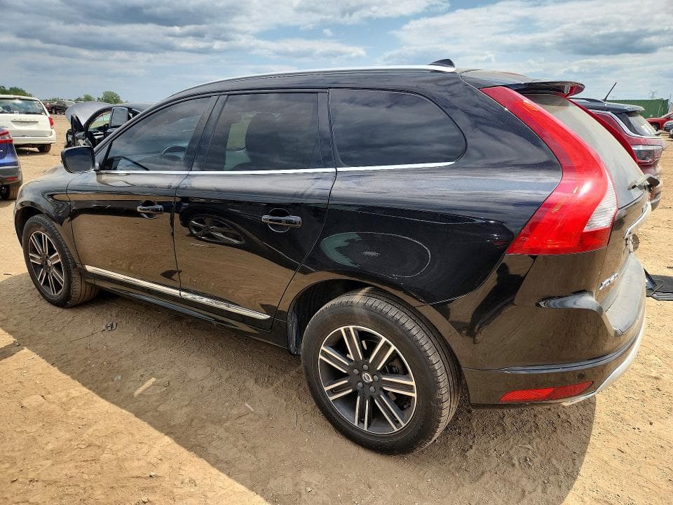 2017 VOLVO XC60 T5 DYNAMIC 2