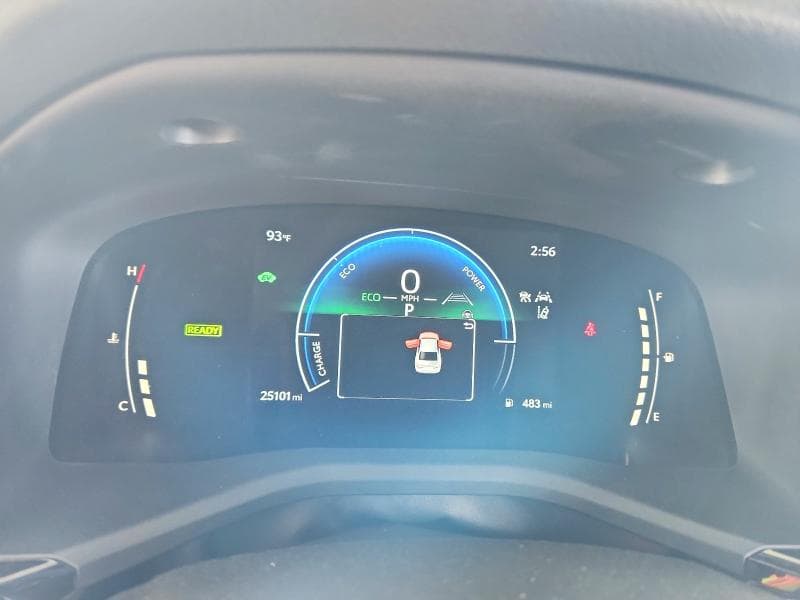 2025 TOYOTA CAMRY SE 9