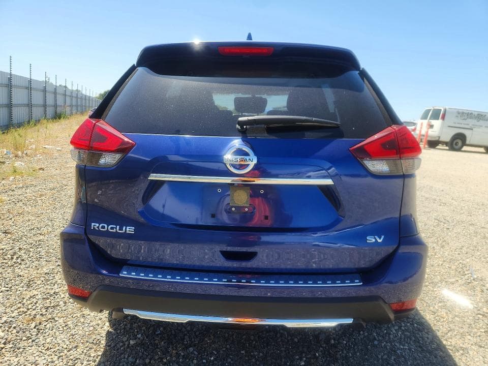 2017 NISSAN ROGUE SV 6