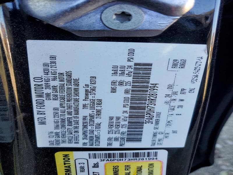 2017 FORD FUSION SE 12