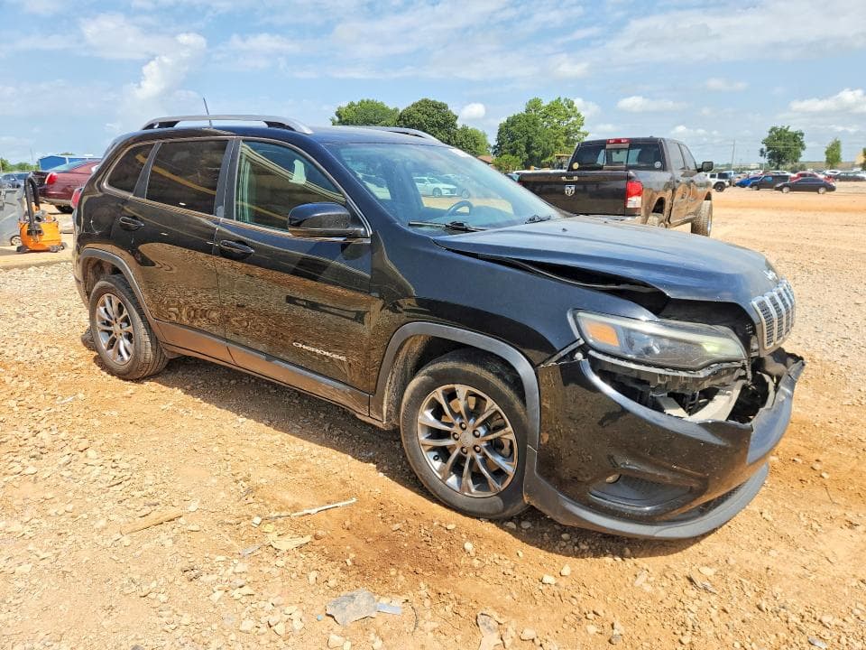 2019 JEEP CHEROKEE LATITUDE PLUS 4