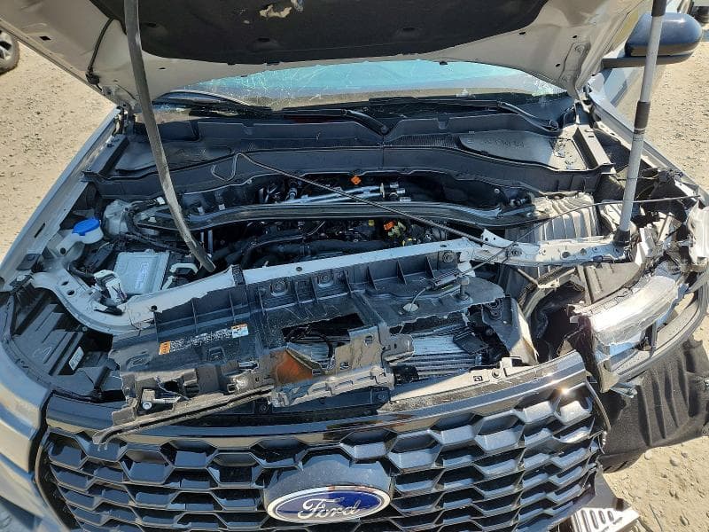 2026 FORD EXPLORER 12