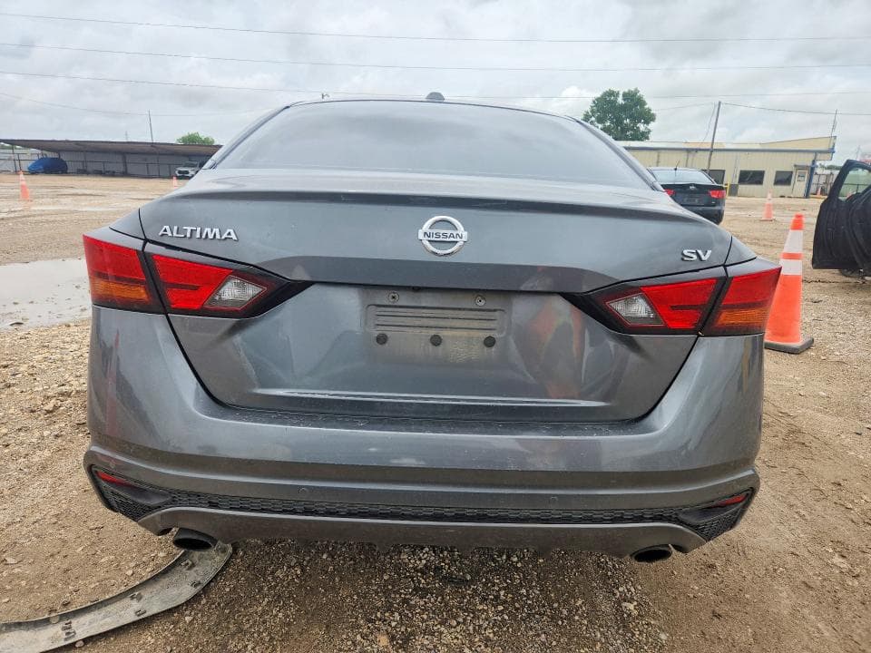 2019 NISSAN ALTIMA SV 6