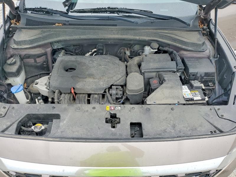 2019 HYUNDAI SANTA FE SE 11