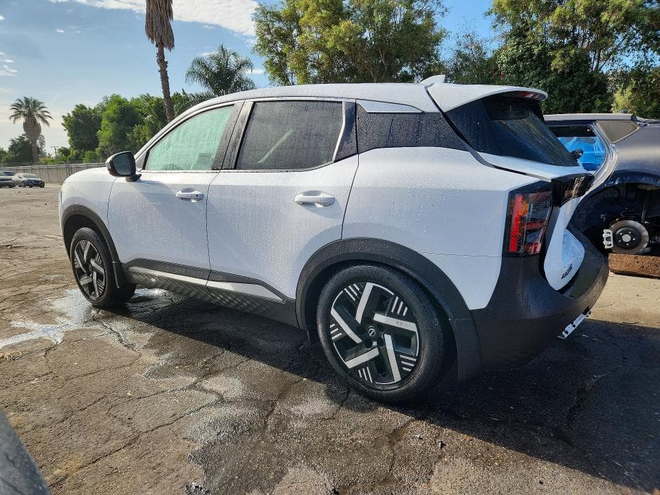 2025 NISSAN KICKS SV 2
