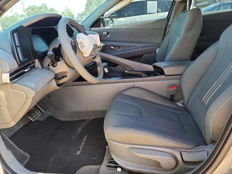 2025 HYUNDAI ELANTRA SEL SPORT 7