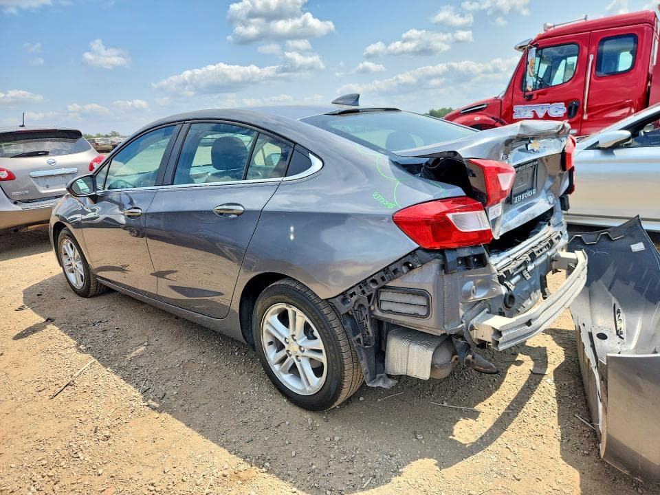 2018 CHEVROLET CRUZE LT 2