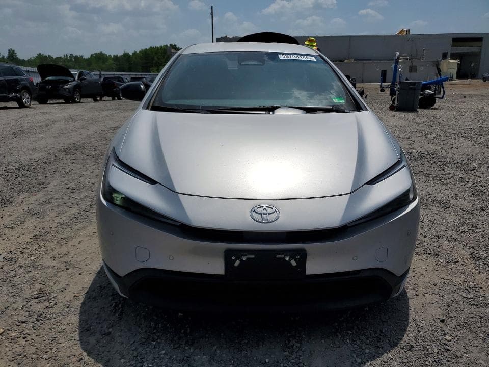 2024 TOYOTA PRIUS LE 5
