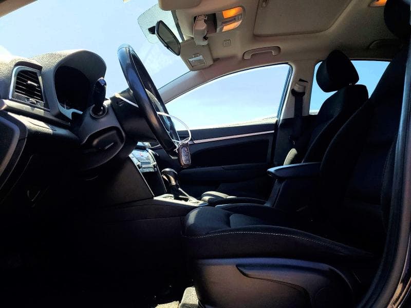 2018 HYUNDAI ELANTRA SEL 7
