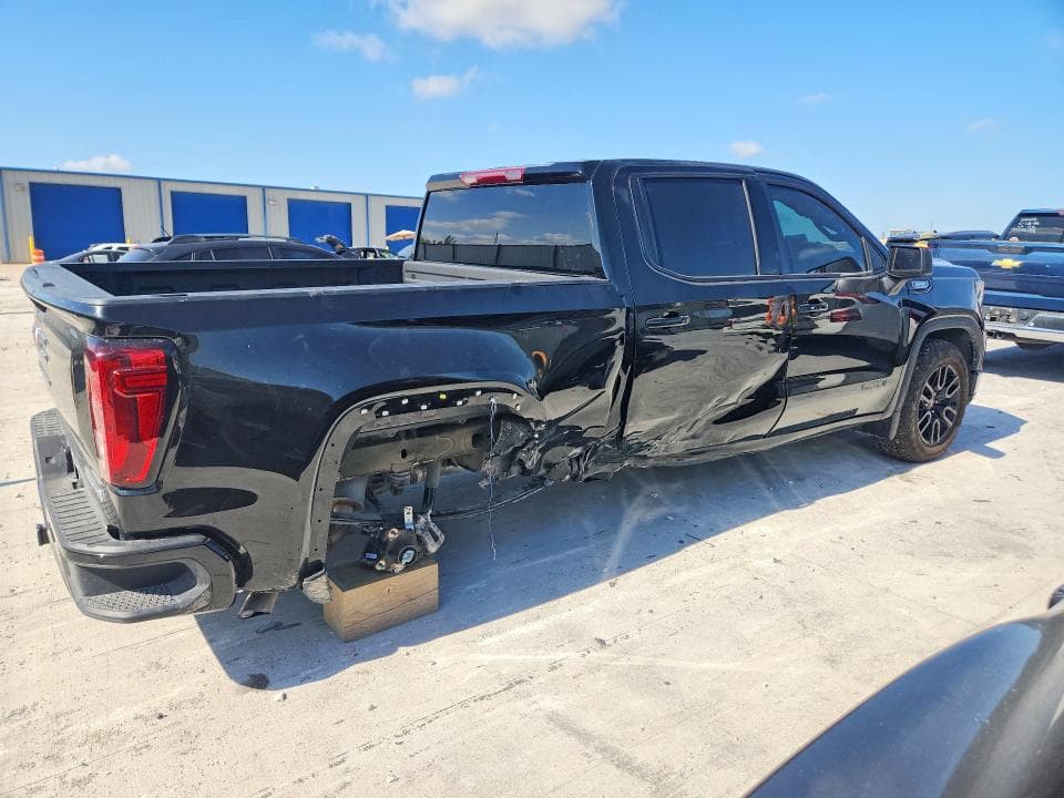 2026 GMC SIERRA 3