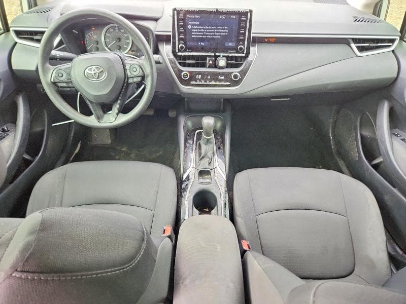 2021 TOYOTA COROLLA LE 8