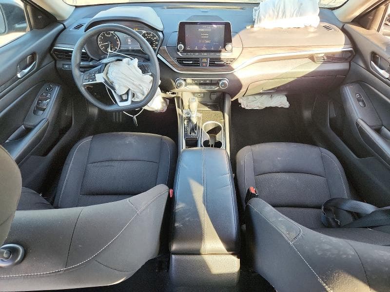 2024 NISSAN ALTIMA SV 8