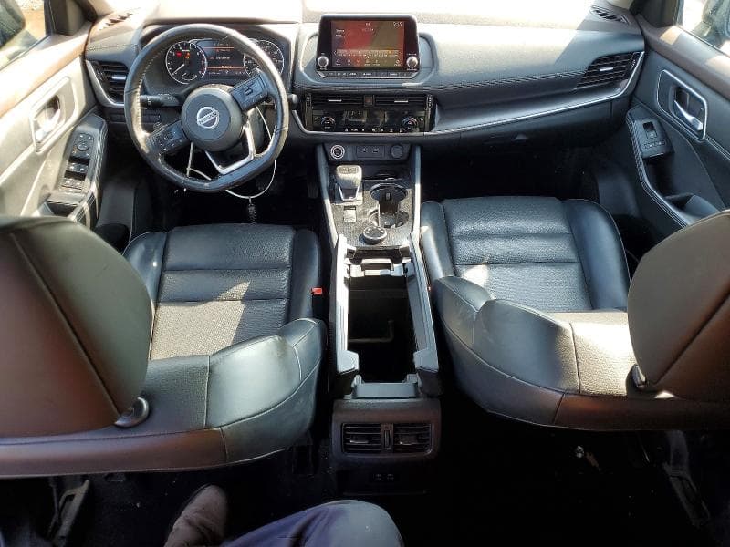 2021 NISSAN ROGUE SV 8