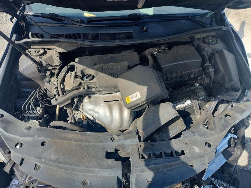 2017 TOYOTA CAMRY LE 11