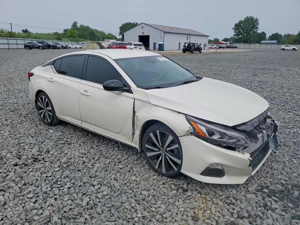 2020 NISSAN ALTIMA SR 4