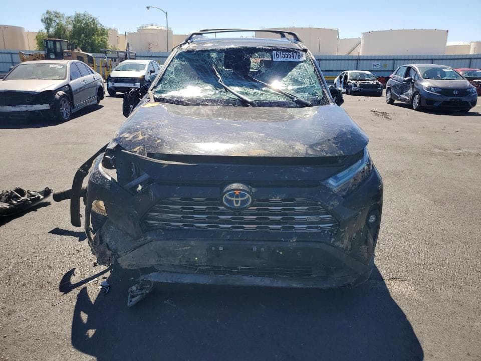 2023 TOYOTA RAV4 LIMITED 5