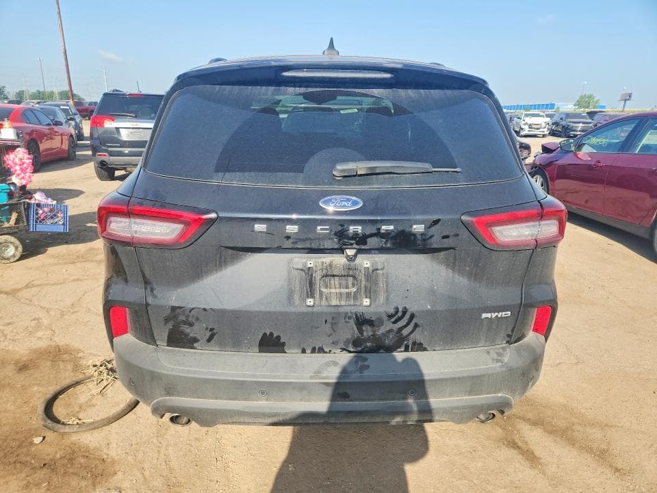 2025 FORD ESCAPE ST LINE 6
