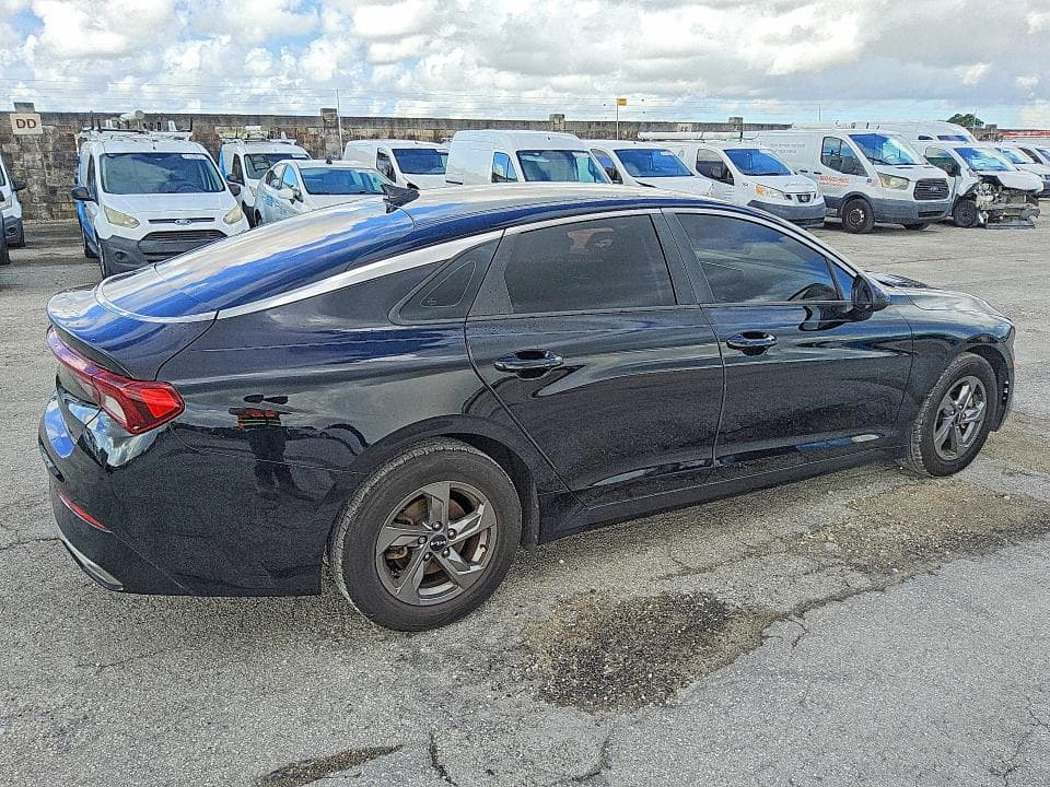 2022 KIA K5 LXS 3