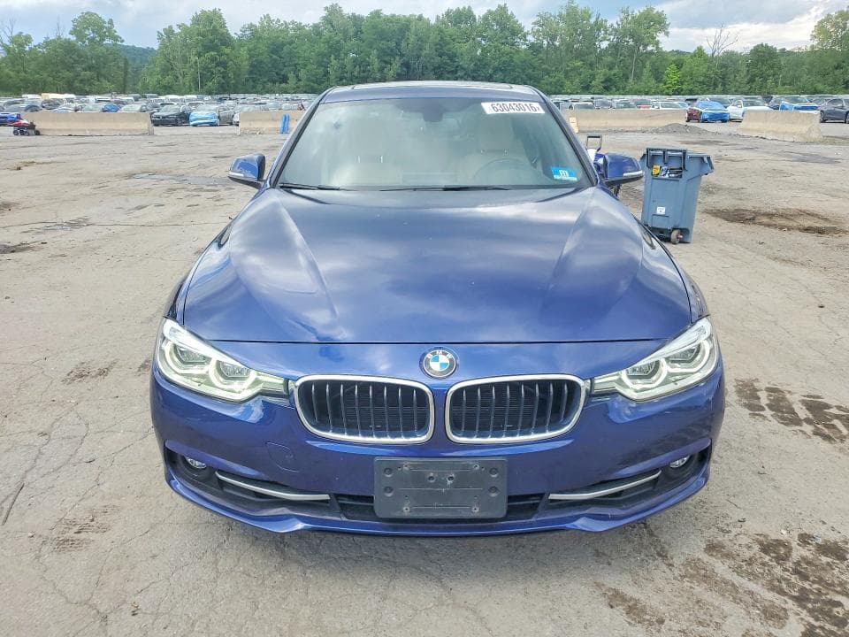 2018 BMW 330 XI 5